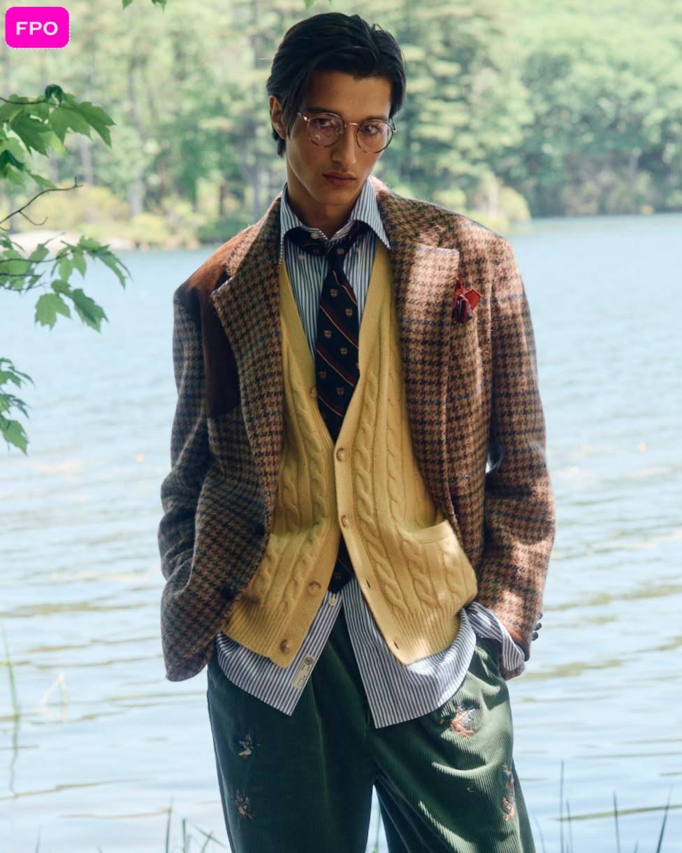 Classic Fit Crest Striped Poplin Shirt